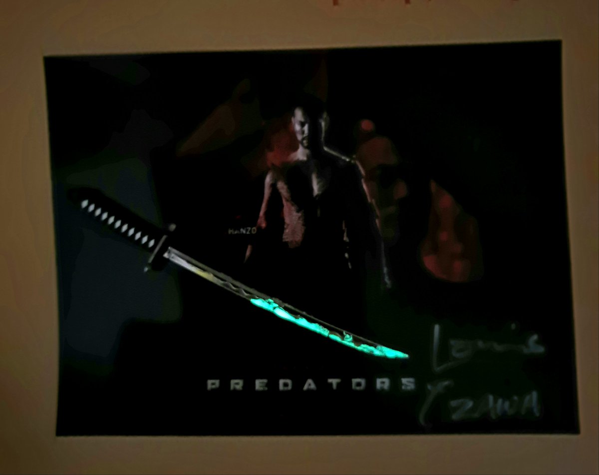 alastairneil29's tweet photo. Huge thanks to @LouisOzawa for sending me these signed fotos for my charity fundraising, I've added a mini katana with Predator blood to some also #predator #predators2010 #yautja #yakuza #predatormovie https://t.co/09ZTTylNC8