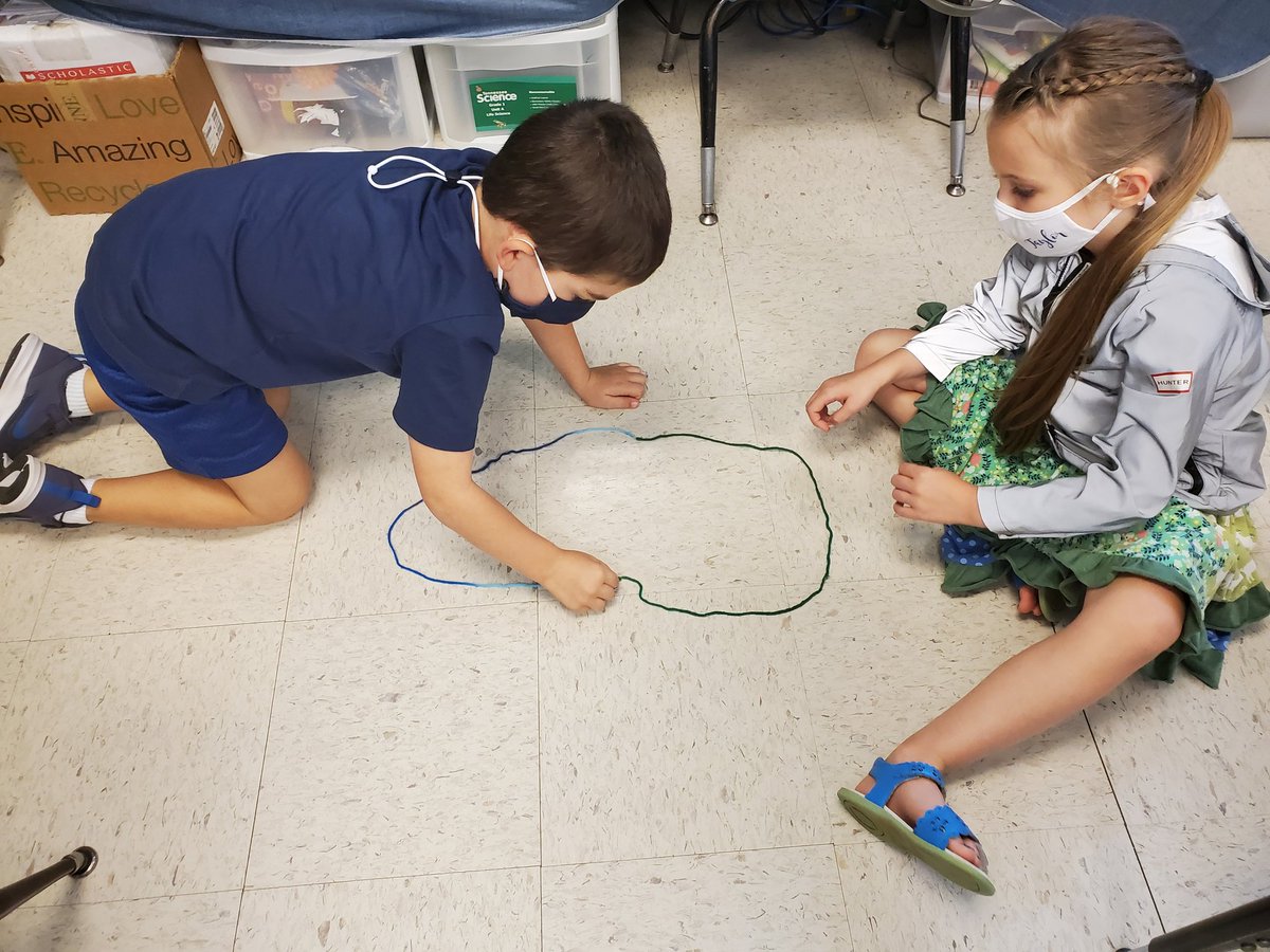 AnneMayes5's tweet photo. We are learning that COLLABORATION, INITIATIVE, and PERSEVERANCE are "tools" that will help us reach all of our goals!  We can do hard things...together!  
#anewday1 #moduleone @HPCS_TN https://t.co/XWAlTfRXuj