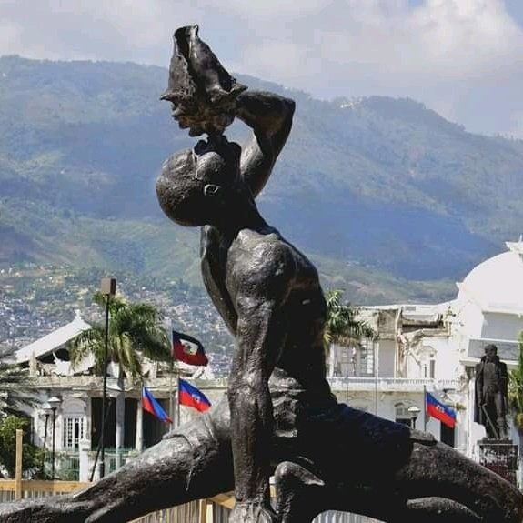 JohnPierre's tweet photo. Libète sou tout fòm pou ti bout tè sila ki te rele "Perle des Antilles" an. https://t.co/Zn5IH6LQCj
