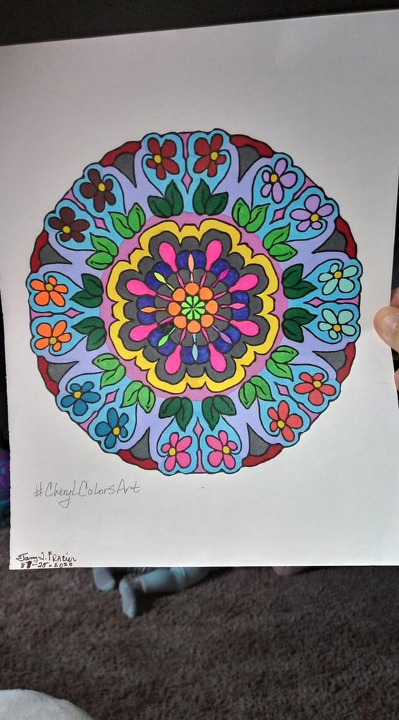 #CherylColors #mandala #coloringbooks on #amazon 
link in bio 👆🌸🌸🌸👆