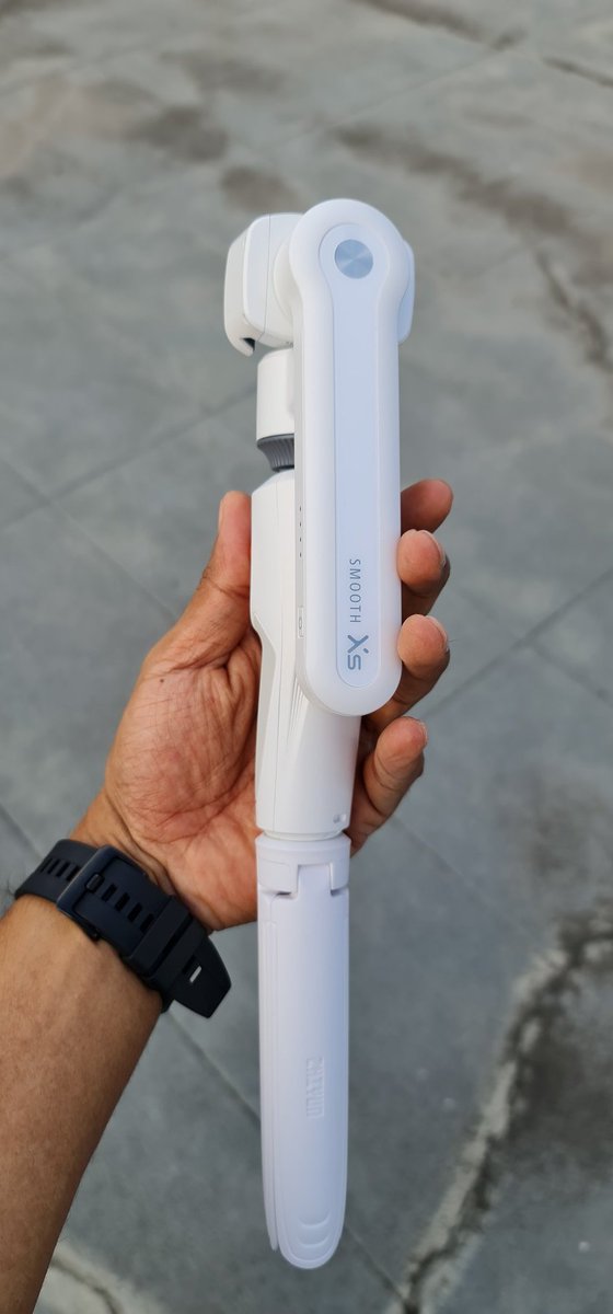 Carlos_Vassan's tweet photo. EstΓ‘ bien padre el #SmoothXS de @ZhiyunGlobal https://t.co/SFkscH06Zf