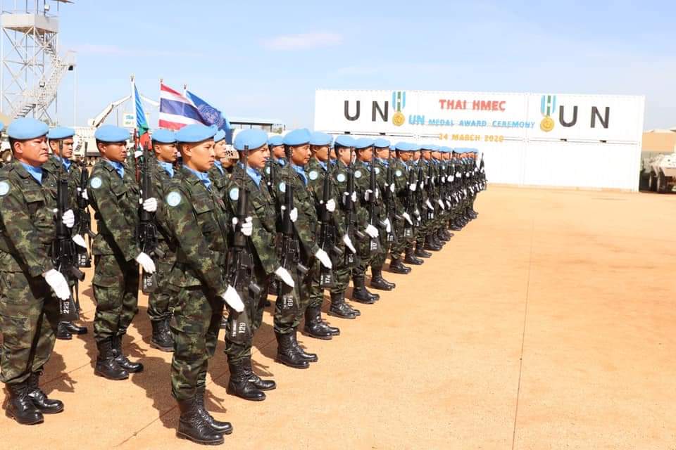 swcom2020's tweet photo. Congratulations on receiving Force Commander unit citation.
เกียรติยศ สร้างได้ด้วยการทำให้เห็นเป็นที่ประจักษ์ในผลงานตลอดระยะเวลาแห่งการปฏิบัติงาน
กองร้อยทหารช่างเฉพาะกิจ ไทย/เซาท์ซูดาน ผลัดที่ 1 “ตำนานที่มีชีวิต”
#THAI_HMEC
#FirstRotation
#LiveTheLegend
#UNMISS
#SouthSudan https://t.co/SMNgtRza0q