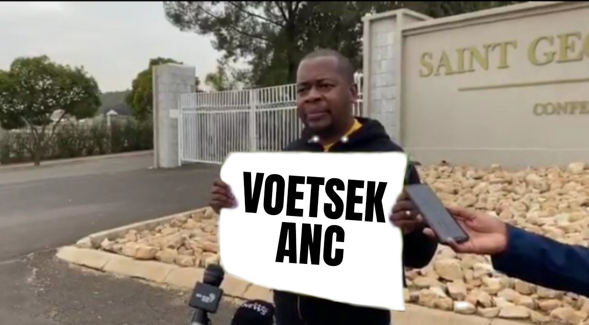 osterlindriclo1's tweet photo. #VoetsekANC Friday https://t.co/UHot5oQFF6