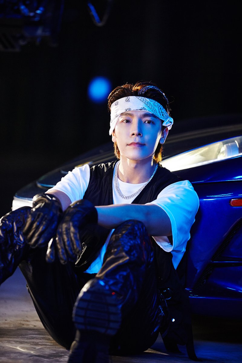 jae_jae44's tweet photo. D&amp;E ‘B.A.D’ MV 촬영 비하인드! ♪오늘 밤 놀아 나와 같이 밤새♬
📬https://t.co/mOlAAUSUjL

#슈퍼주니어DnE #SuperJuniorDnE #BAD_BLOOD #BAD #SuperJuniorDnE_BAD
#슈퍼주니어 #SUPERJUNIOR #동해 #DONGHAE #은혁 #EUNHYUK https://t.co/l0JeEeIaL4