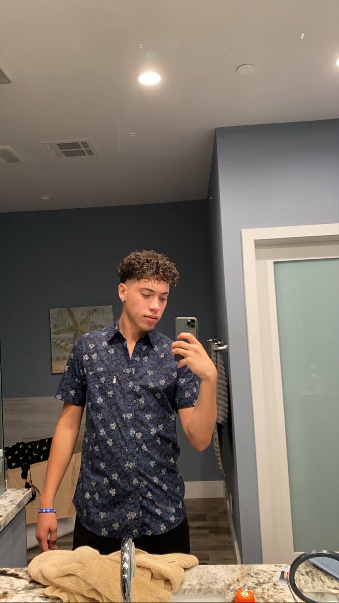 dannydollaa's tweet photo. 😏 https://t.co/1mHn70hNvy