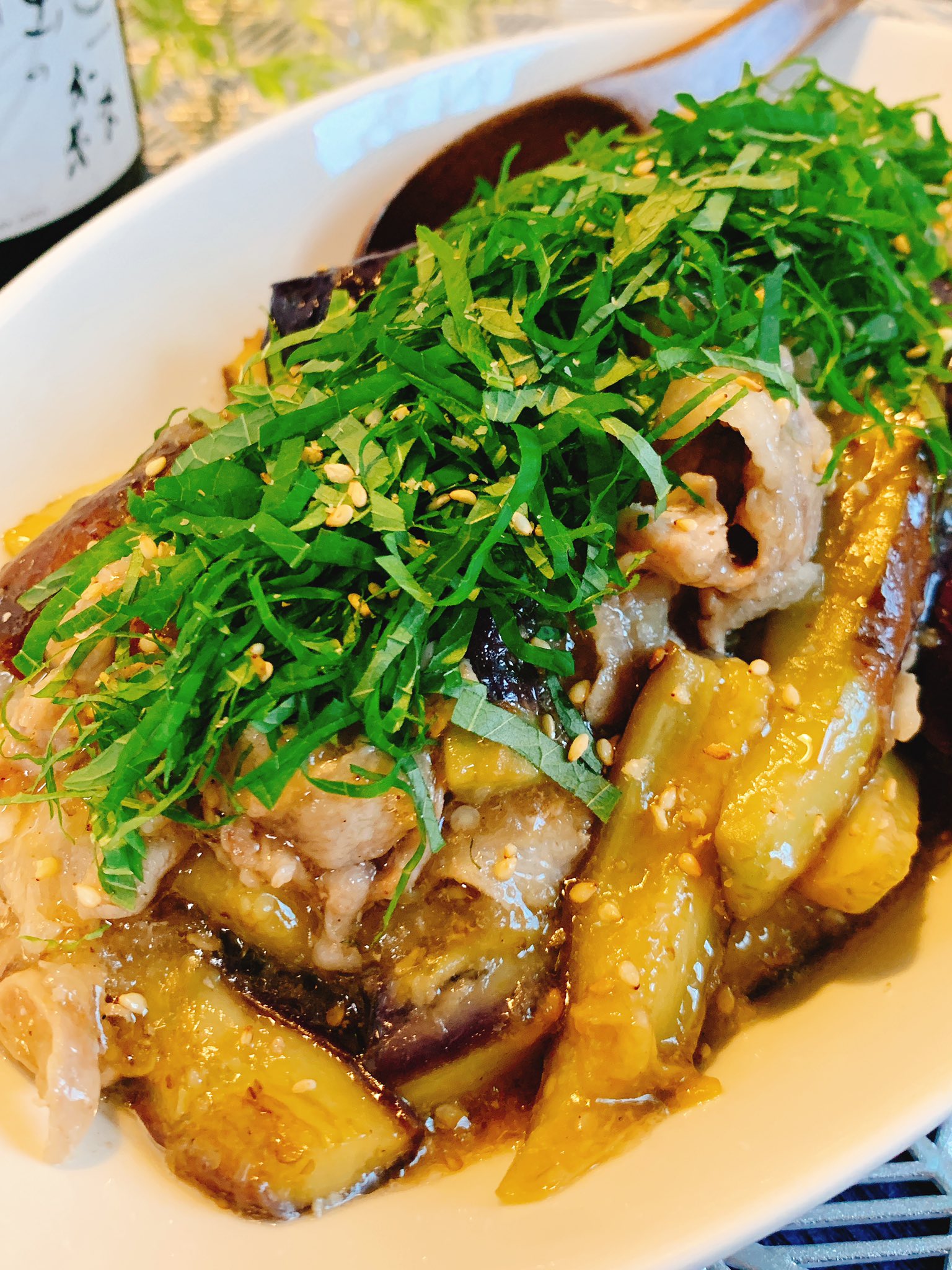 Sugar 無限に白米が食べられる美味しいおかず そんでもってさっぱりしたものが食べたい という方にオススメ 茄子と 豚肉の霙炒め 味付けは塩胡椒とポン酢のみ 大根おろしと大葉が益々食欲をそそる おうちごはん お腹ペコリン部 お昼ごはん