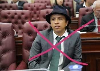 MatonsizimoKid's tweet photo. Este hijueputica votó a favor del fracking, cambia nuestra agua por sus beneficios. No olviden quien es el enemigo. https://t.co/mspp20VKGt