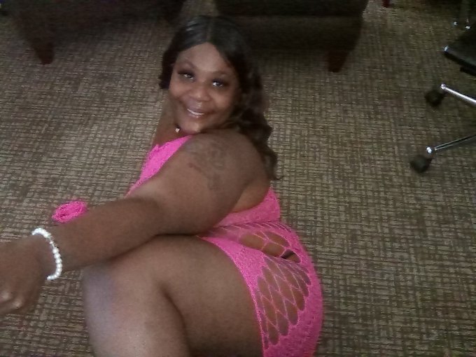 Hey guys follow me on https://t.co/VBvyQlJW7B https://t.co/UAn1TOHgLv