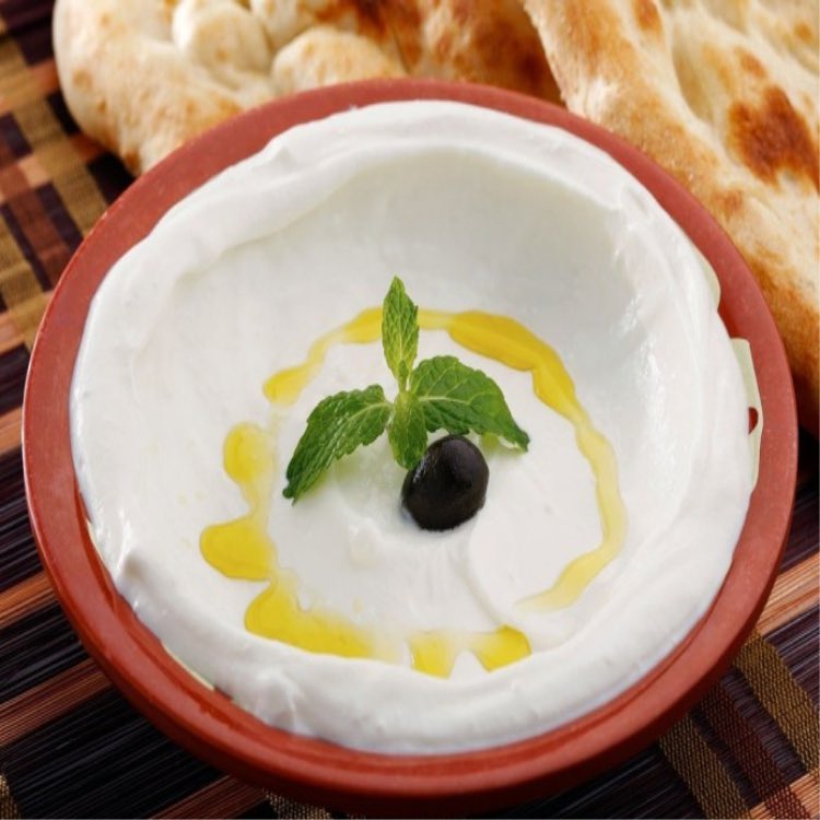 ١٥٠ جرام من اللبنه تحتوي على ١٠٥ سعرات حرارية. 

#الحظر_الكلي #ماهر_المعيقلي #يوم_الجمعة #صلوا_على_النبي #خليك_رجل_وتزوج_الي_تحبك_وتحبها #همسه_الغامدي_تسي_للسعوديين