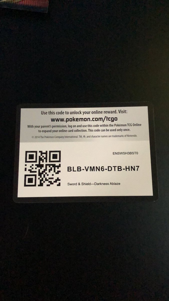 LuisRuezga's tweet image. FREE CODE! Send me a photo of what you get! #pokemoncodecard
