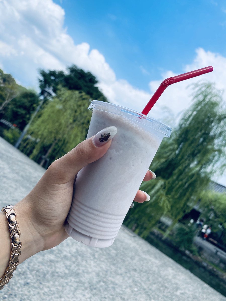 n5c5k's tweet photo. のむ大手まんぢゅう
あんこ好きなら飲むべし🍹

#大手まんぢゅうカフェ
#大手饅頭
#美観地区 https://t.co/krdtI2r8an