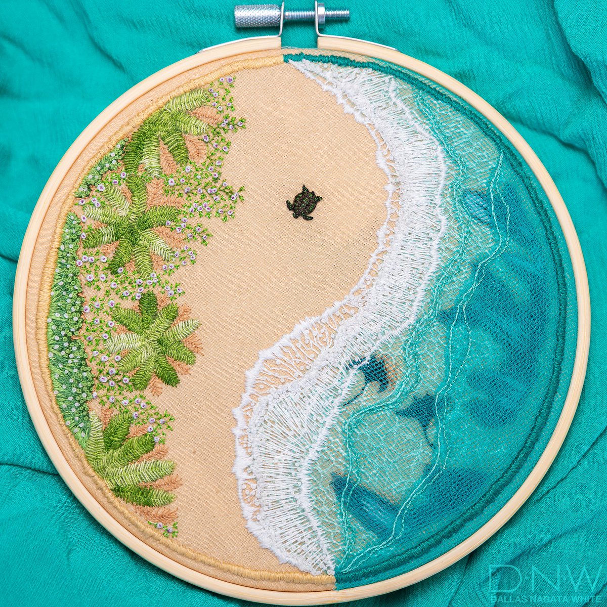 My latest embroidery project, inspired by Hawaii's beaches.  08/15-09/03 (~60 hours?) It's not perfect, but it's only my 2nd finished hoop, so it's all a learning process!