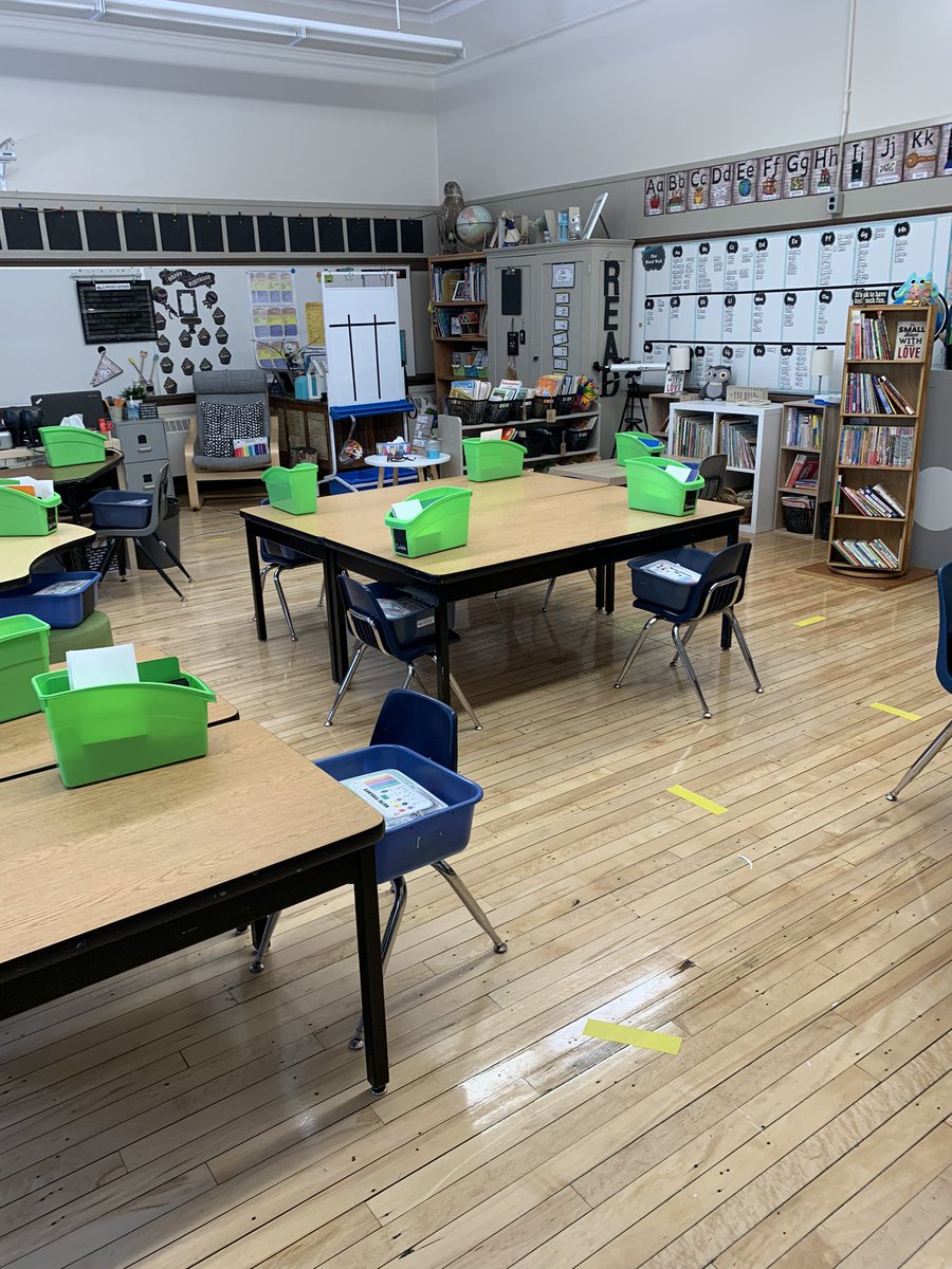 Room 1 is ready for the safe return of students next week! Can’t wait to see all my students and families📚✏️❤️ #Covid19MB #WearAMask #PhysicalDistancing #BackToSchool2020 <a href="/WolseleyWolves/">Wolseley School</a> @WinnipegSD