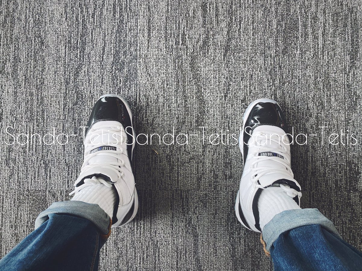 嗯 今天是臭脚体育生✈️