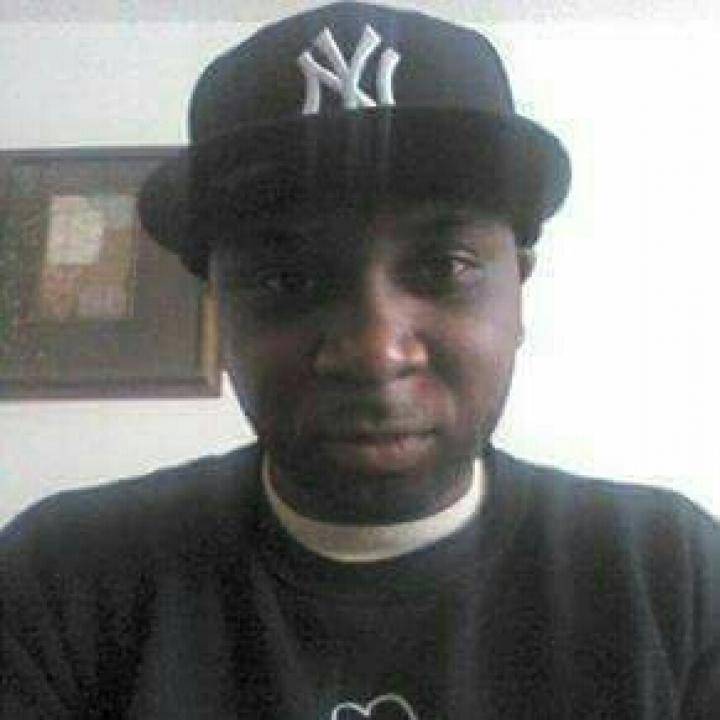 AaronUOut2's tweet photo. Come and chat with me in #A Live:Click for fun!
https://t.co/EdBSWu23sm https://t.co/Hk08PJnFC1