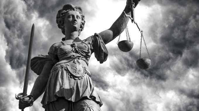 rm_privacy's tweet photo. Das Bundeskartellamt mausert sich zu einer neuen Datenschutzbehörde. Warum auch kleinere Unternehmen aufpassen müssen und worauf Sie achten müssen, erklären wir heute im Blog: https://t.co/4jbGJuOlu0 https://t.co/ZqZTpYqS1l