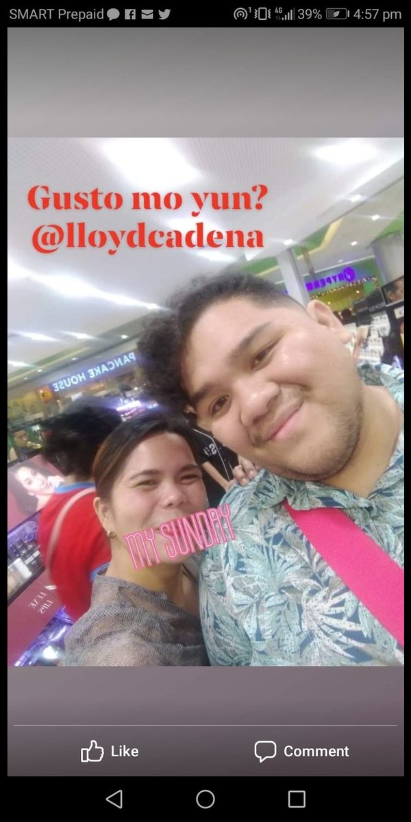 CalsaAra's tweet photo. @LloydCadena i will never forget you. Im glad that i was able to see  you last year for me it was a dream come true. I cant imagine na wala na kaming mapapanood ng vlogs mo. RIP Lloyd. You will be missed! https://t.co/XjMrJD8tFA