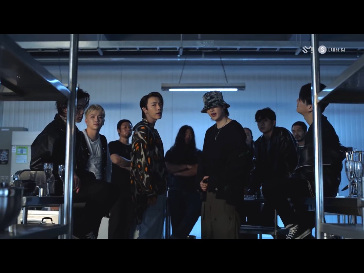 CUENCHEN's tweet photo. YouTube📽 https://t.co/ay0MbxcFq5 

#슈퍼주니어DnE #SuperJuniorDnE #BAD_BLOOD #SuperJuniorDnE_BAD 

@SJofficial
 
@AllRiseSilver
 
@donghae861015

💙💙💙💙💙💙💙💙💙 https://t.co/Eu4hH4uXTY