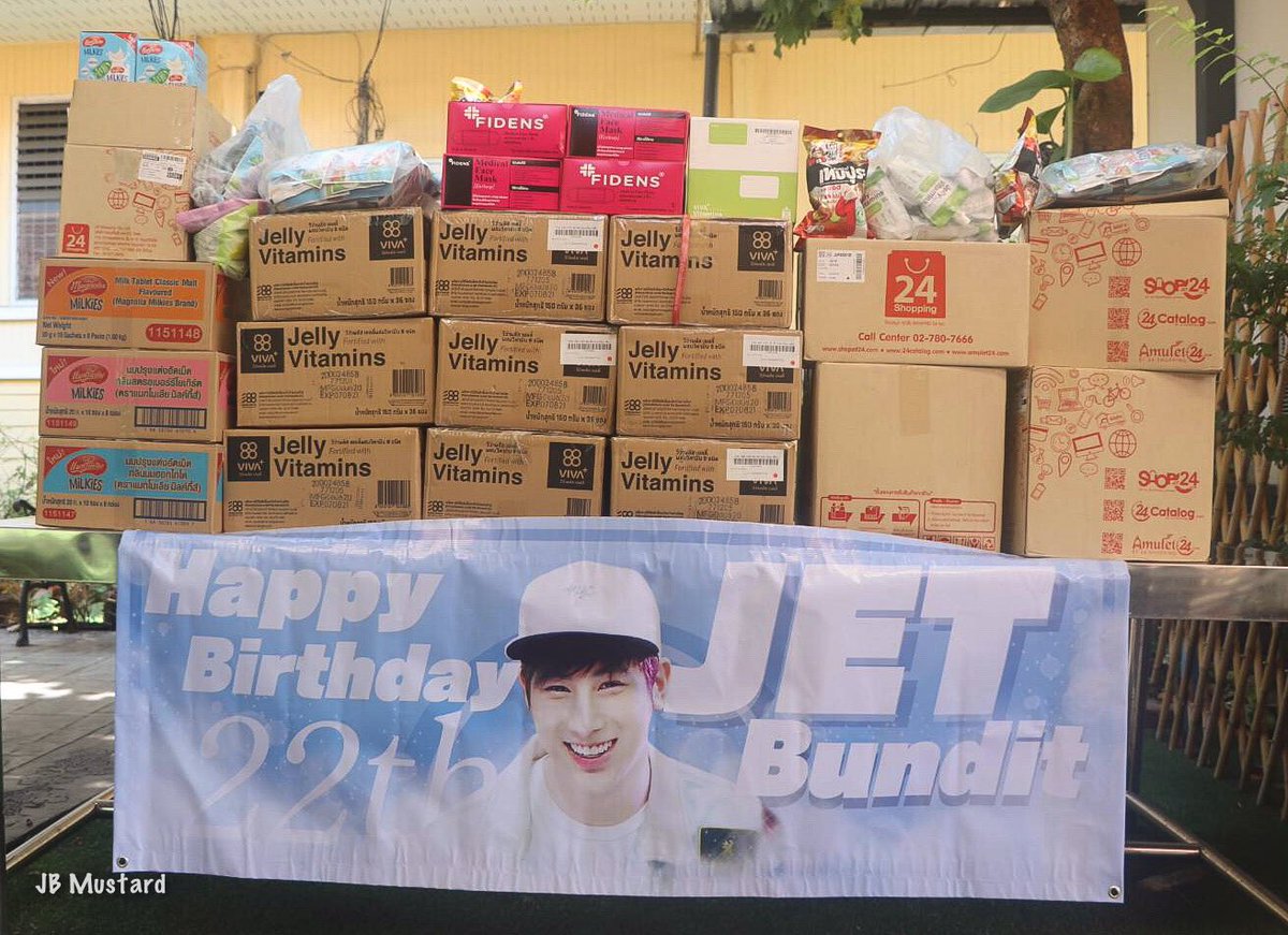 JBmustard34's tweet photo. ของทั้งหมดได้นำไปบริจาคให้กับ"สถานสงเคราะห์เด็กหญิงบ้านราชวิถี"ในนาม เจษฎากร บัณฑิต @jet_bundit เป็นที่เรียบร้อย

ยอดของบริจาคทั้งหมดรวมมูลค่าแล้วทั้งสิ้น 18,920 บาท

อนุโมทนาบุญกับทุกท่านที่ร่วมทำบุญในครั้งนี้ ขอให้ผลบุญกลับไปสู่ผู้ให้เป็นแสน ล้านเท่า สาธุ 
#เจ็ทแลค #ทีมมัสตาร์ด https://t.co/aO1yipi36l