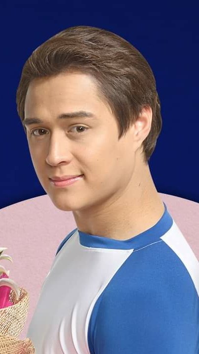 TATAKQuenito's tweet photo. Bioderm Coolness with @itsenriquegil 

BiodermBloom WithENRIQUE https://t.co/aKy8iQrb5U