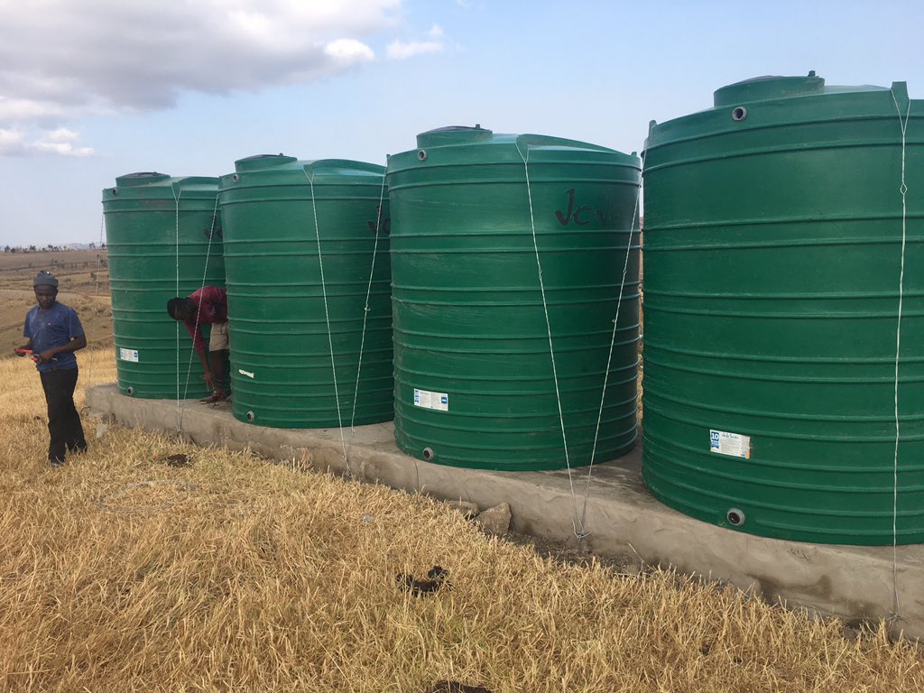 yaldoc's tweet photo. Up and ready for a fillup #fillup5000ltr. Drip lines to follow very soon. https://t.co/vMWeIyzttI