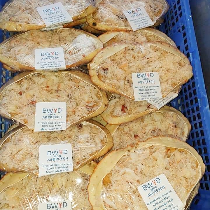 Fresh Abersoch crab in today🦀🦀.
Crancod Ffres Abersoch i fewn heddiw🦀🦀
