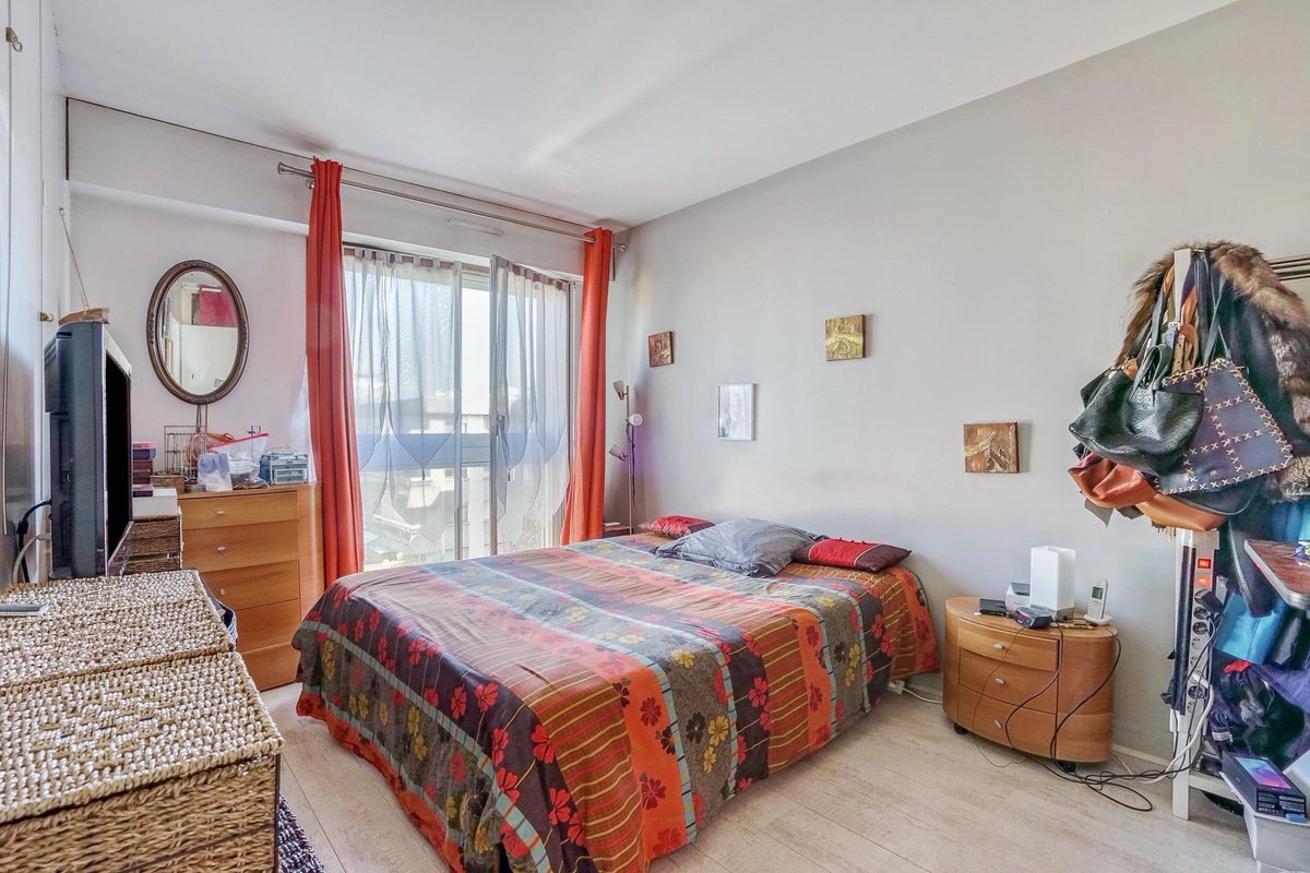 BeemmoFr's tweet photo. A Boulogne-Billancourt (92100), venez découvrir ce T3 de 79m2
🛋 1 séjour | 1 cuisine | 2 chambres | 1 SDB | 1 salle d'eau | 1 WC
🚗 Parking | cave | balcon 
📲 Prenez contact avec notre équipe au 01 84 60 34 00
👉 https://t.co/tpfAuCdWdk
#immobilier #proprech #IledeFrance https://t.co/lUrlPusxT8