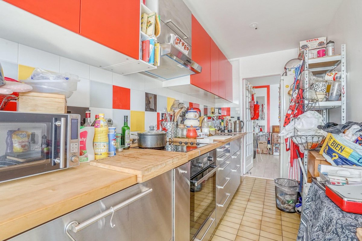 BeemmoFr's tweet photo. A Boulogne-Billancourt (92100), venez découvrir ce T3 de 79m2
🛋 1 séjour | 1 cuisine | 2 chambres | 1 SDB | 1 salle d'eau | 1 WC
🚗 Parking | cave | balcon 
📲 Prenez contact avec notre équipe au 01 84 60 34 00
👉 https://t.co/tpfAuCdWdk
#immobilier #proprech #IledeFrance https://t.co/lUrlPusxT8