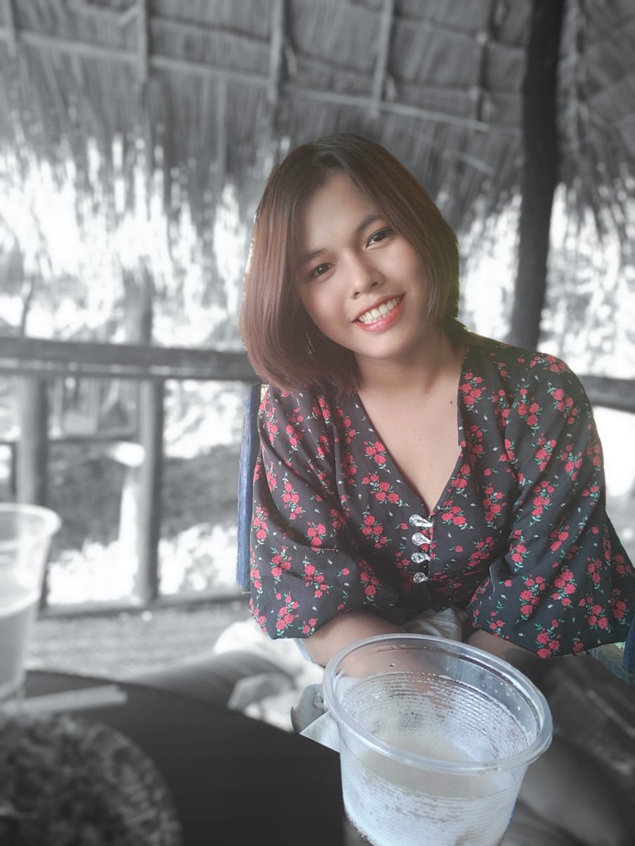 char_htut's tweet photo. သတိရသေးရဲ့လား https://t.co/AOkEW7Adyx