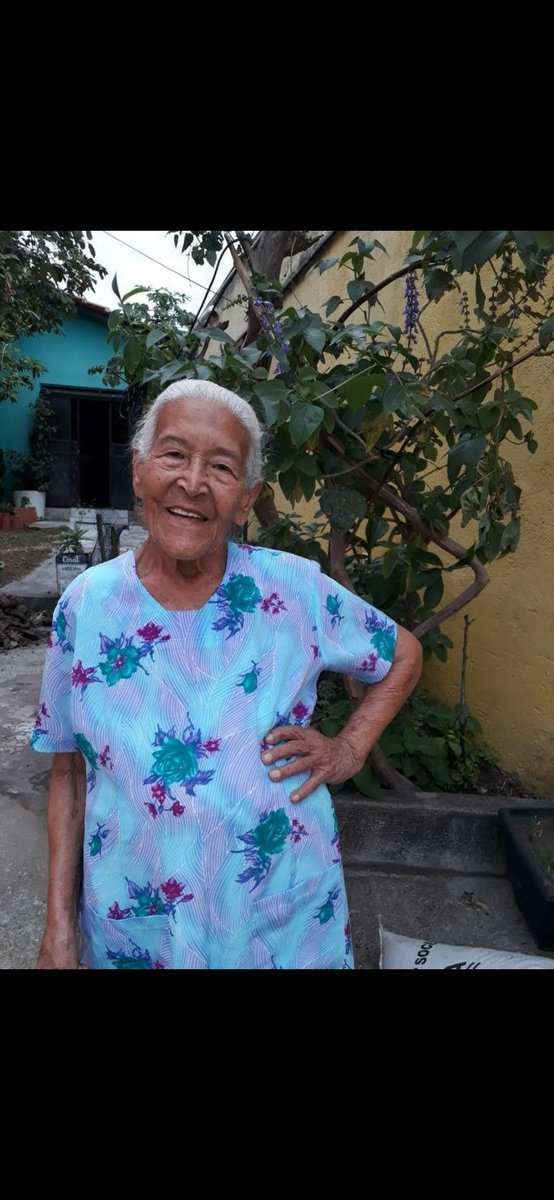 edsonrocha25's tweet photo. Bom Dia Lili e Sérgio, Queria pedir vcs para mandar um abraço a Vovó Geralda que hoje está fazendo 98 anos, Matriarca da Família Rocha Brandão. Agradeço a Deus por ela está bem e com saúde e se Deus quiser ano que vem vamos voltar a reunir a família e comemorar #bdmg https://t.co/Qganeob3sE