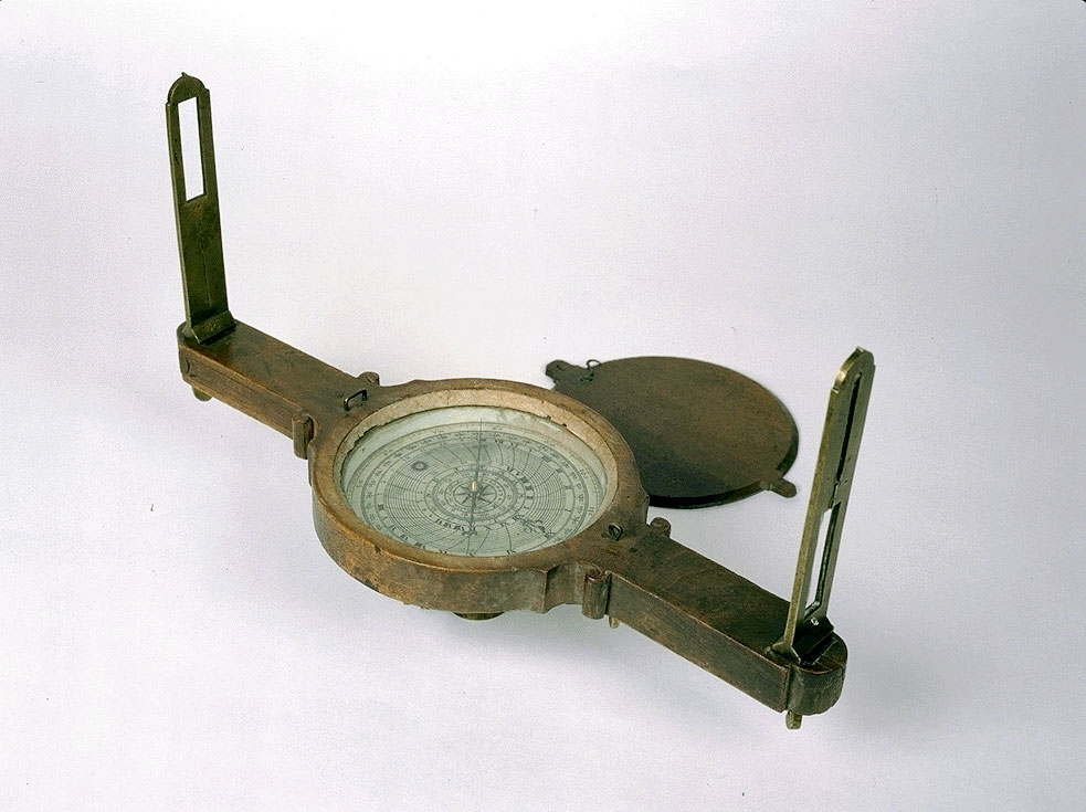 HSMOxford's tweet photo. #Renaissance #gunners needed to measure distance to the target; #mathematicians & #geometers devised new triangulation techniques and instruments which improved their aim.
Find out more in the Geometry of War exhibition: https://t.co/DMeRKYx33q
#militaryhistory #histsci #maths https://t.co/azjq2f1pUG