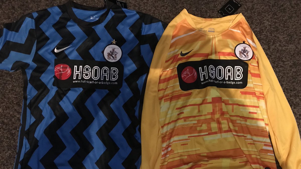 New kit all done for the season! Can’t thank <a href="/hatscarforabadg/">Hat scarf or a badge</a> for helping us purchase the kit! And for <a href="/JGreenopTrust/">James Greenop Fdn</a> <a href="/russ0630/">Russell Greenop</a> for getting all the printing done, the foundation we have always had on our top and will continue to have for as long as we go on! UpTheSouth 🔵⚫️