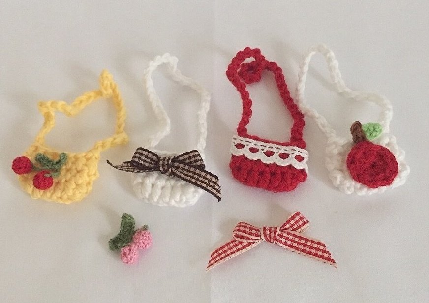 🌟200팔 감사합니다🌟
팔로+알티 추첨으로 1분께
원하는 색상, 디자인의 가방을 2개 제작해 드립니다!
메인트윗 9월상점 이벤트도 참여하세요🌟