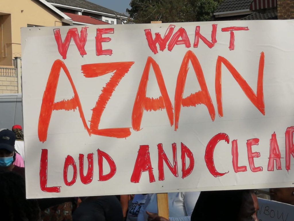 Moe_Moola's tweet photo. Allahuakbar. we have these non-muslims taking another protest to the streets against the banning of the Azaan in Isipingo Beach we love to see it. https://t.co/IC1NR5k3oO