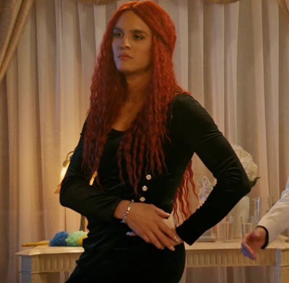 Zabdielectric's tweet photo. Well played @CNCOmusic @CNCOwnersGA #CNCOBesoVideo! Aaaand the Actress of The Year goes to... Christina Velez 🎉 https://t.co/IuatFhHxdb