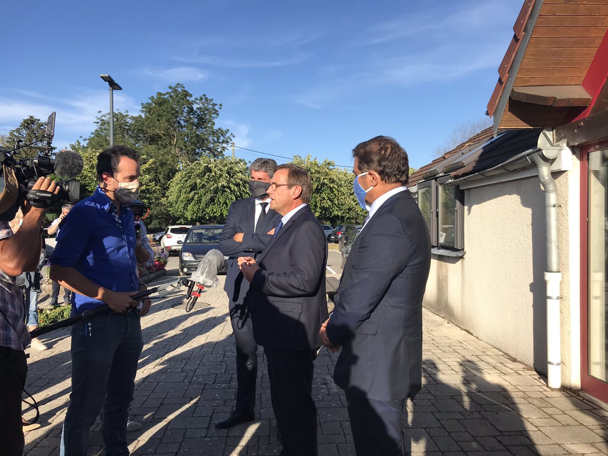 JeunesReps39's tweet photo. La Bourgogne et la Franche-Comté, ce sont deux identités fortes, redonnons du (bon) sens et de la proximité à notre région !

Dans les mois à venir, les temps militants et les moments de travail seront nombreux, nous comptons sur vous ! 💪🏻 https://t.co/euoAwC2sqE