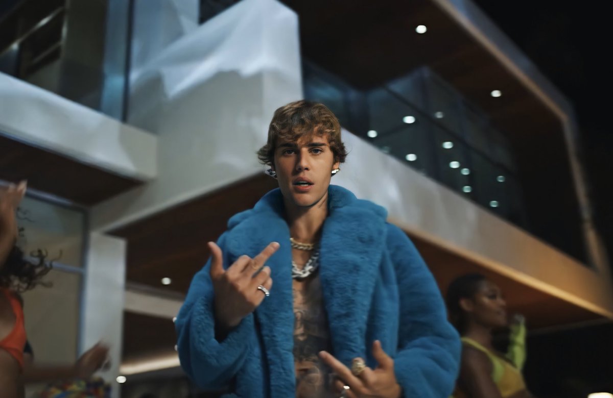 driplikebizzle's tweet photo. JUSTIN BIEBER WILL FOREVER BE THE LOVE OF MY LIFE https://t.co/zoUk3F4tGS