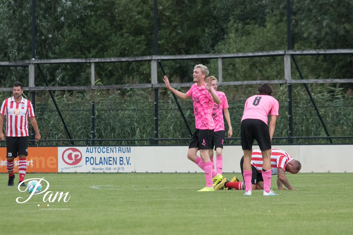 NEXT MATCH: woe 16 sept 19:30 uur vs VV Vianen 🤩⚽️ KAARTJES koop je via: ticketkantoor.nl/shop/Creatorsv… #creatorsfc