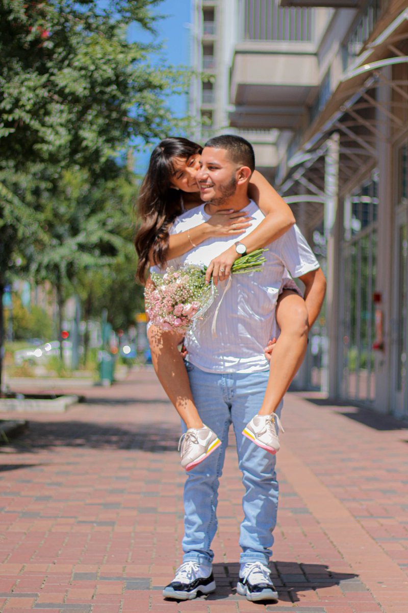 rosalesemily_'s tweet image. Posted these everywhere &amp;amp; I’m not sorry hehe. Thank you so much @dennperezz for capturing these! 💕

#2Deep with my fiancé. 🥰