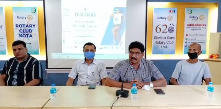 Thelaltain's tweet photo. #thelaltain_breaking
शिक्षक दिवस पर वर्चुअल मैराथन का आयोजन
5SEP को रन फॉर योर टीचर्स होगी आयोजित भारत के वीर फेम समीर सिंह किया टी��र्ट व पोस्टर का विमोचन आयरन मैन मृगेश गुप्ता सहित कई लोग रहे मौजूद मशहूर धावक समीर सिंह का अनोखा रिकॉर्ड 
पूरे भारत का लगाया चक्कर https://t.co/4WabB0iEQt
