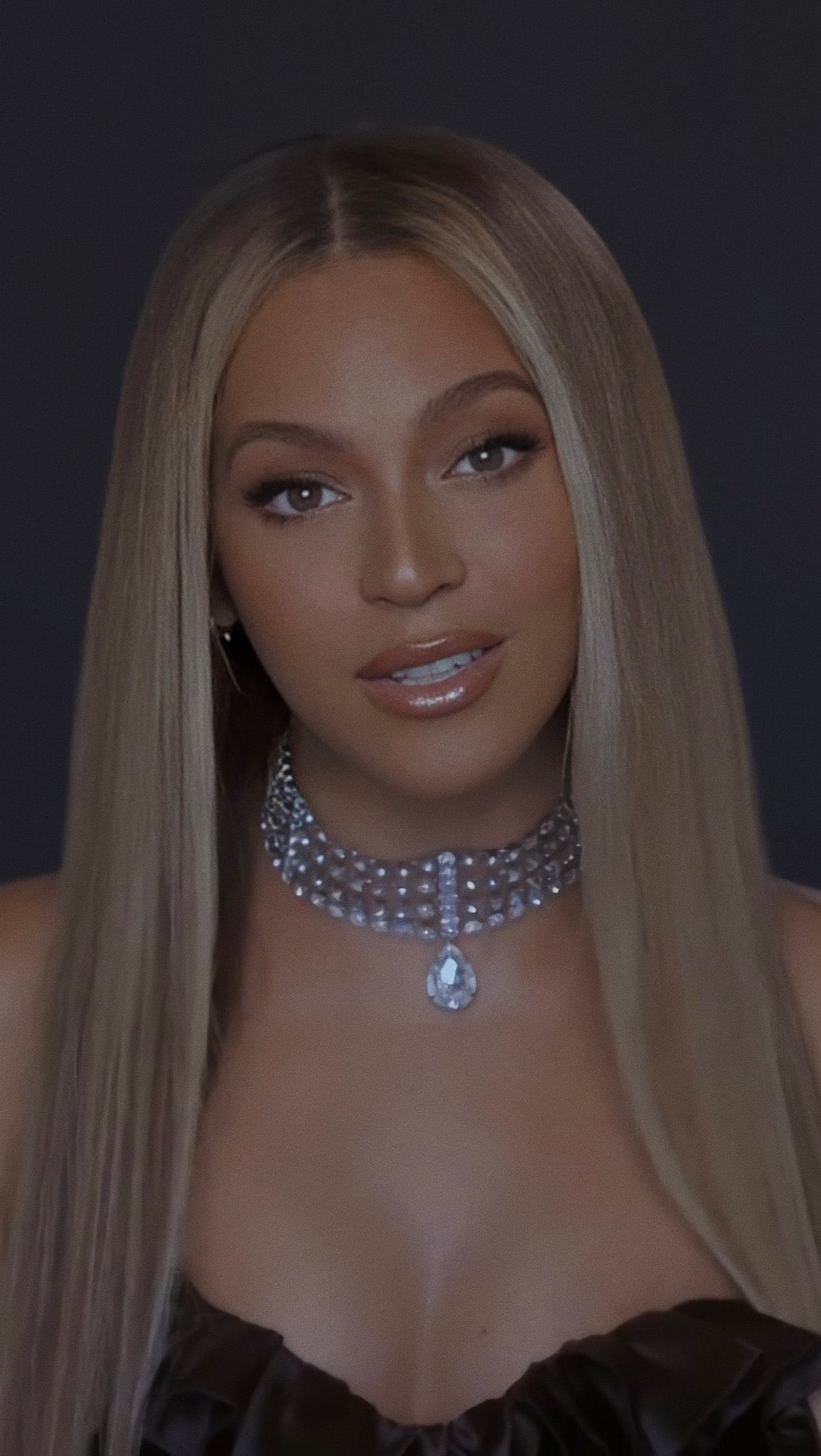 It s Happy Birthday Beyoncé!  
