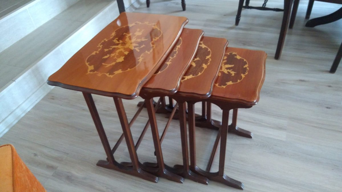 Buzdolabımı satmak istiyorum
Çamaşır makinemi satmak istiyorum

Mobilyalarımı satmak istiyorum
Televizyonumu satmak istiyorum