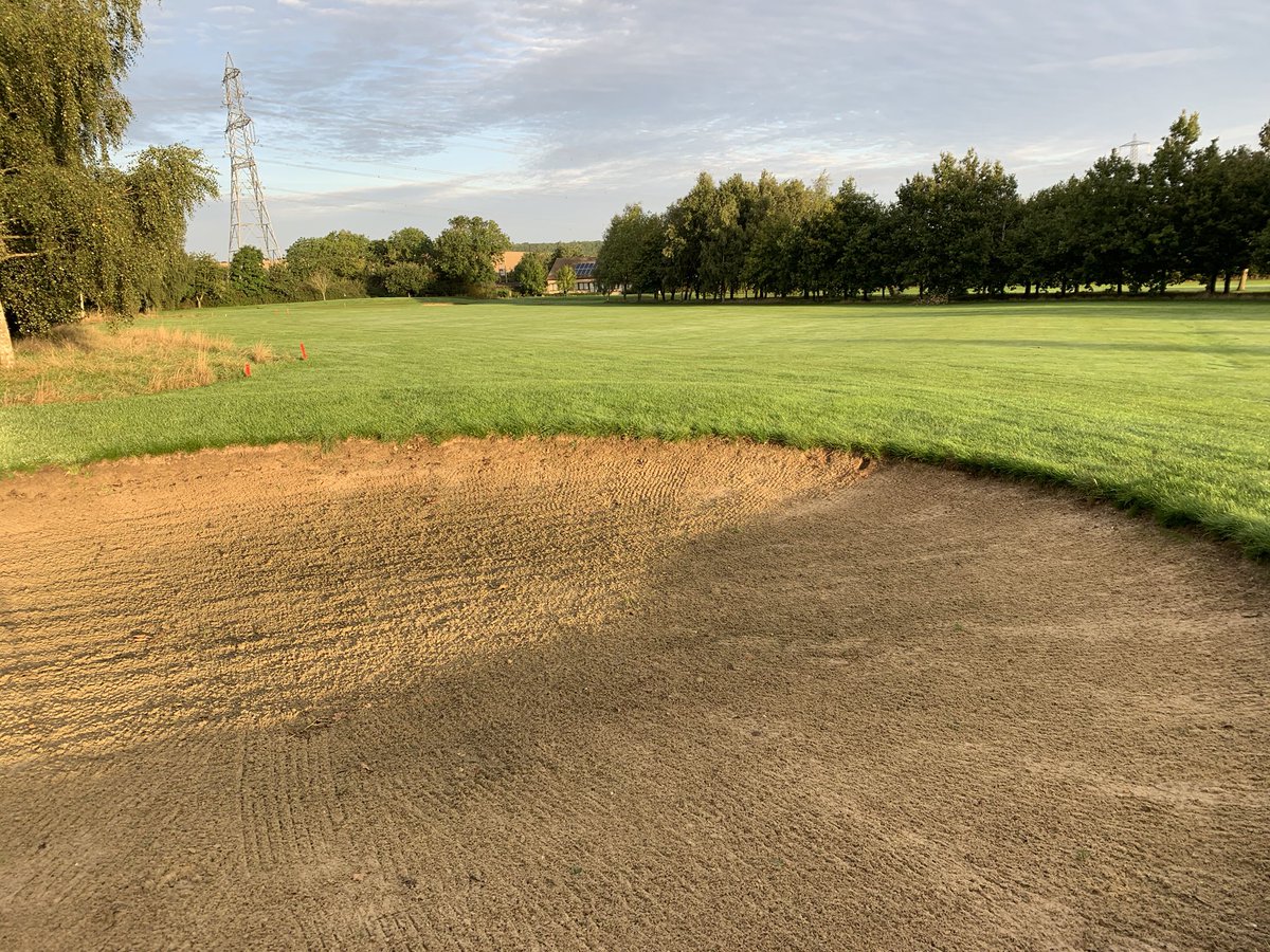 themattf's tweet photo. @EltonFurzeGolf it’s a beautiful morning for a round of golf https://t.co/IjKi8X9Ent