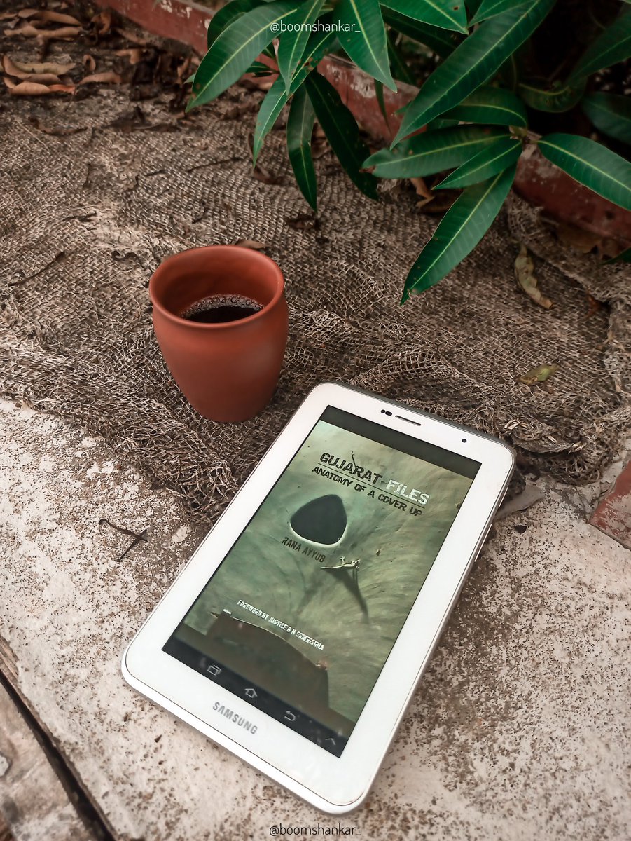 boomshankar_'s tweet photo. 📕 GUJARAT FILES : ANATOMY OF A COVERUP
⭐1.5/5
#boomreads
Poor structured erratic grammer illogical plot and bakwas in the name of sting. Published a book just for publishing one. One star for the cover and half star for the writeup😏
#GujaratFiles @RanaAyyub https://t.co/uH83db2c3m