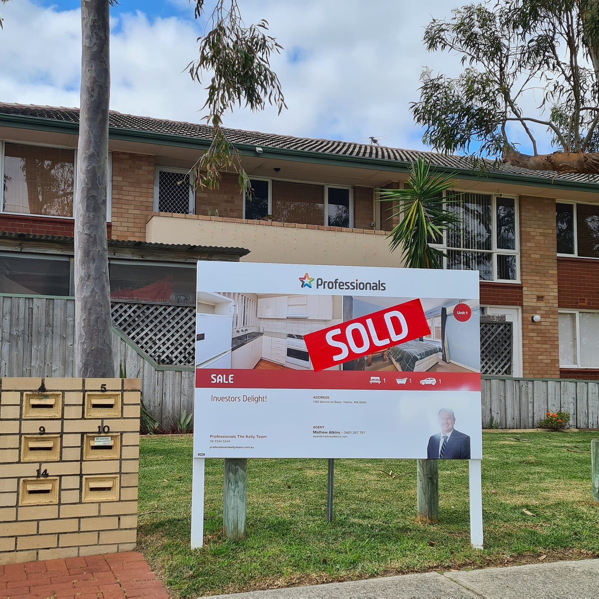MathewAtkins1's tweet photo. Happy Friday! And big Yes to the weekend pumped and ready! #Perth #realestate #buy #sell #selling  #reiwa #investors https://t.co/jh4SyLz3uE