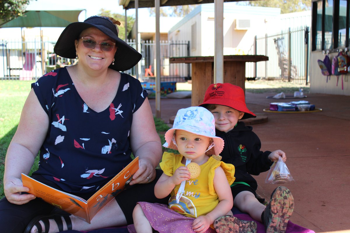 SouthNewmanPS's tweet photo. Books, blankets and biscuits picnic today for Book Week! #CBCA2020 @TheCBCA @WA_Edu_News @katiewallace50 https://t.co/CHE3AwHBmB