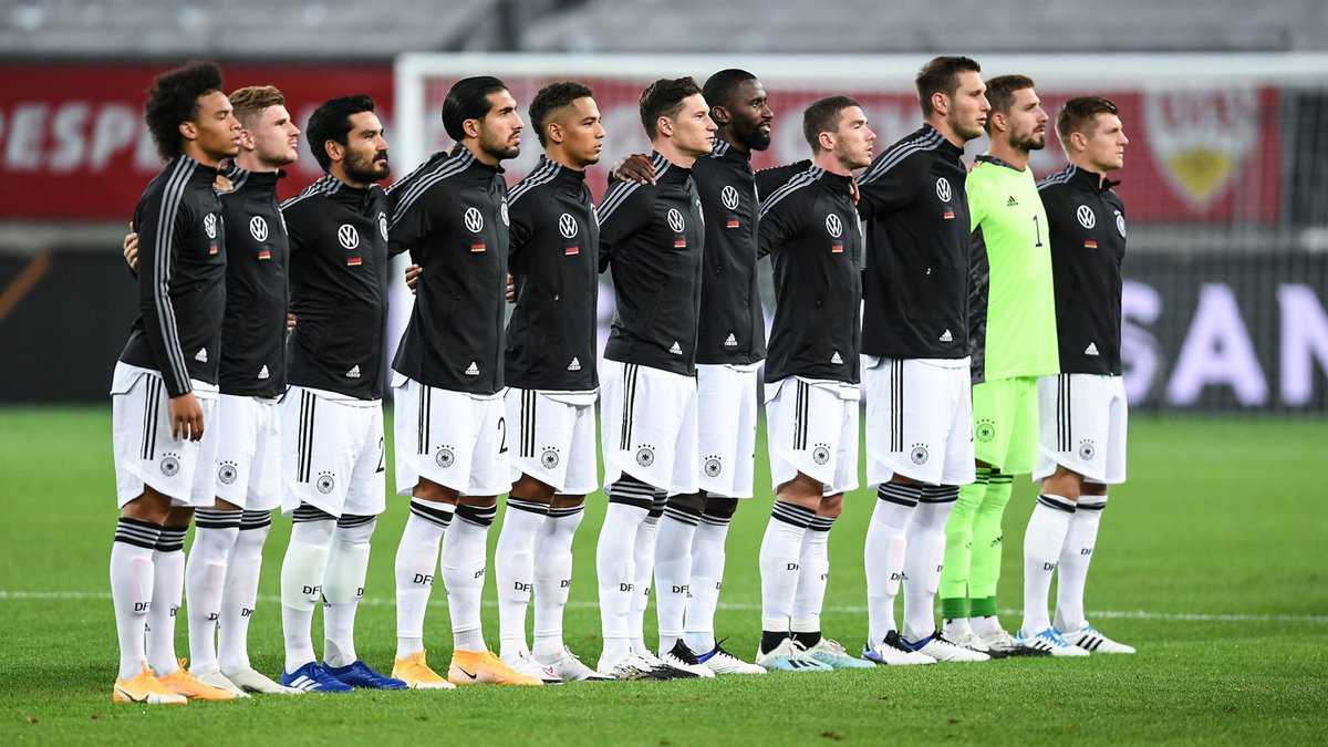 fcunion_es's tweet photo. Que la realidad no te quite un titular lleno de prejuicios sobre España y Alemania https://t.co/CdvCmXf8Sw