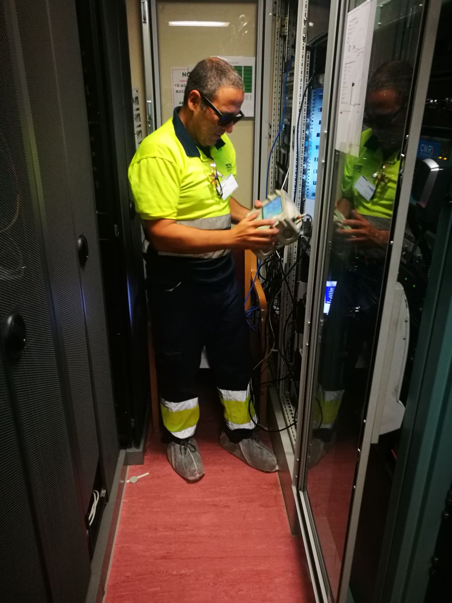 PROMAX_news's tweet photo. Manuel Santa Ana, field engineer at TechFirm Canarias, using a TV EXPLORER HD to check the Cobham SATCOM antenna configuration on a drillship at Anchorage, Alaska #PROMAXlive https://t.co/gyZ4QYVNEu