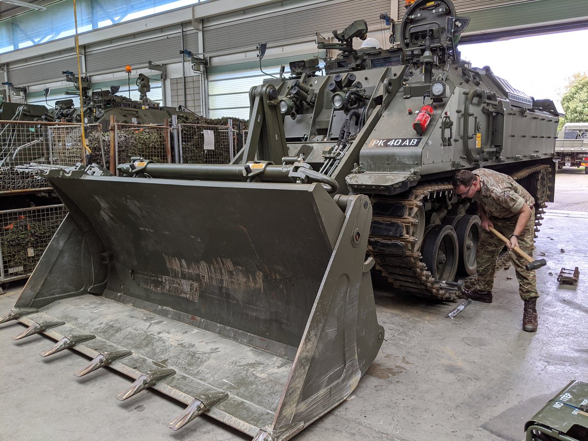 32Engr_CO's tweet photo. Winston's Week. Summer break complete &amp; back to meaningful activity.Variety of employment &amp; spread of location as rich as ever. Highlights include: supporting ops in hot sunny places; diving in cold, sunny places; skill at arms; and a bit of track bashing. #AssaultEngineers https://t.co/c6BXmJdIuO