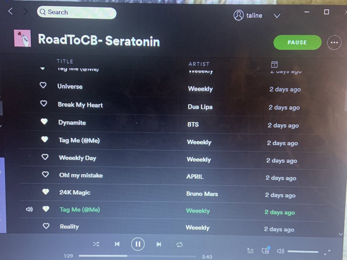 hykkura's tweet photo. daileees: make sure to stream on spotify too! #RoadToCB #WeAreStreaming
#Weeekly #μν΄λ¦¬ @_Weeekly https://t.co/gszyySc6Nb